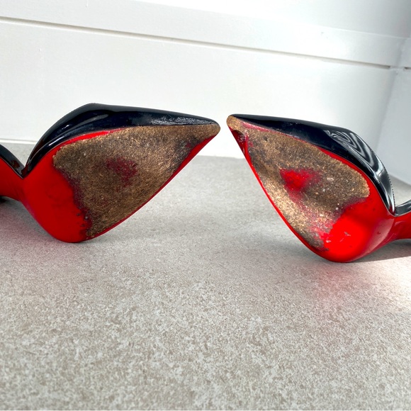 Louis Vuitton Black Pumps - Size 7 - Picture 7 of 8